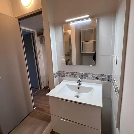 - Apartment Brest